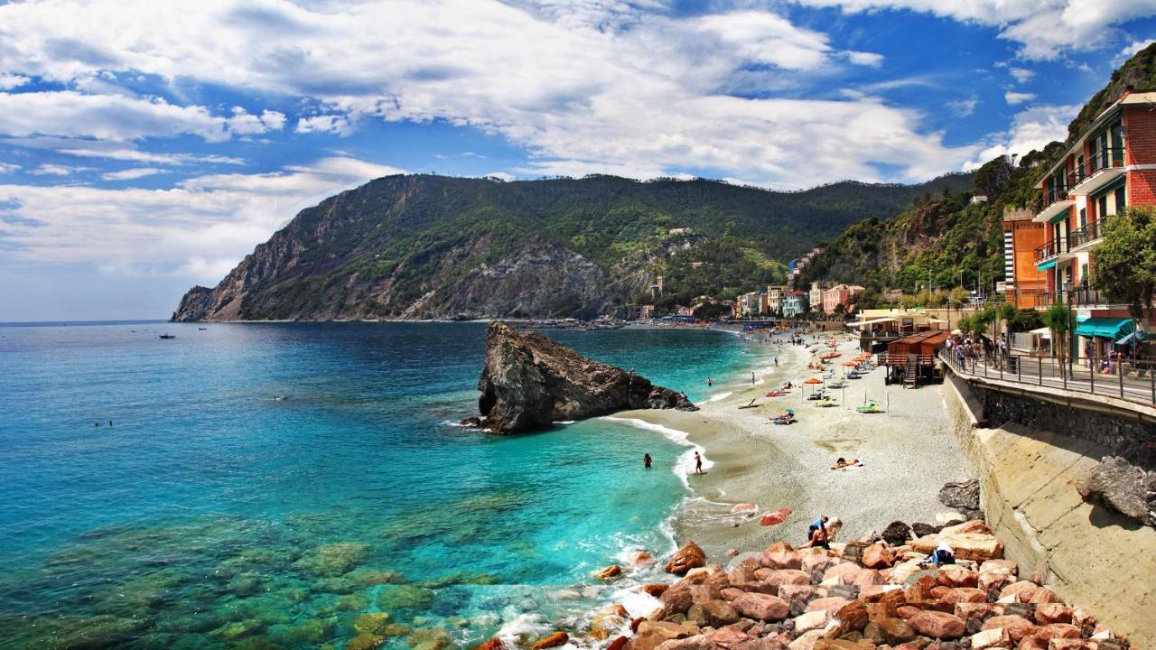 Il Fascino Delle Cinque Terre Hotel La Spezia Luaran gambar