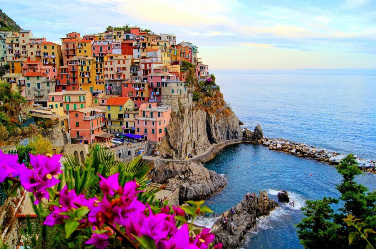Il Fascino Delle Cinque Terre Hotel La Spezia Luaran gambar